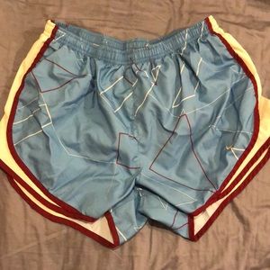 Nike Women’s Athletic Shorts Size Adult Lazarus